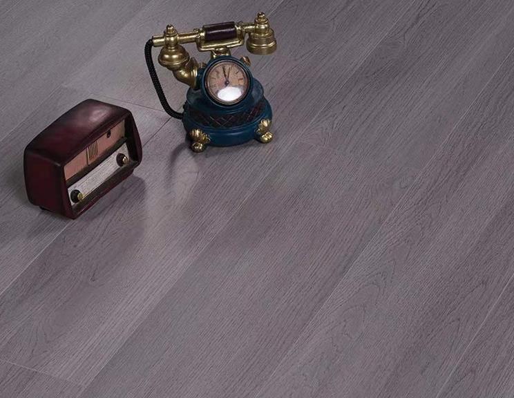 HOAA新三層金剛面淺灰色實木地板GA520